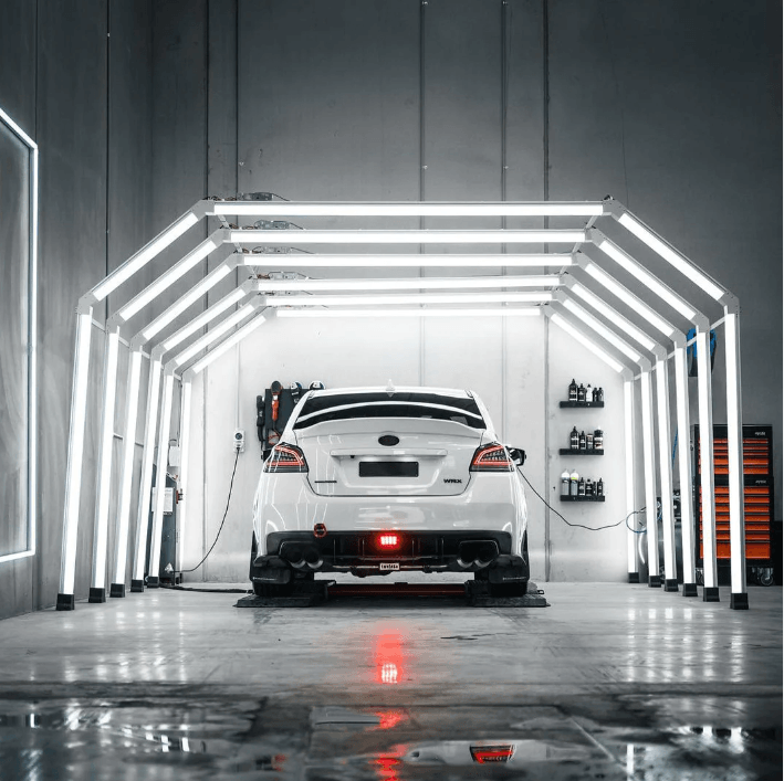 LED Lichttunnel für Automobilbranche - Tuning Floor